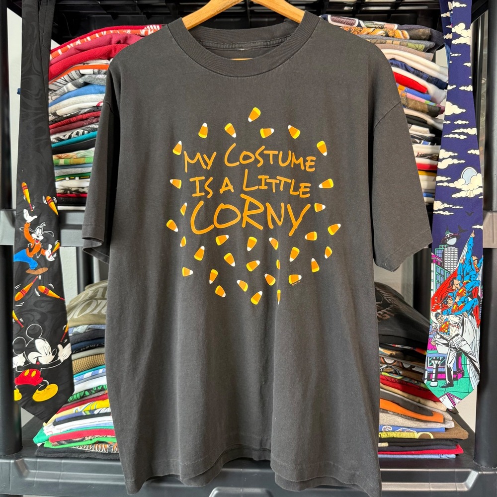 Vintage Black My Costume Is A Little Corny Candy Corn Halloween T-Shirt XL
